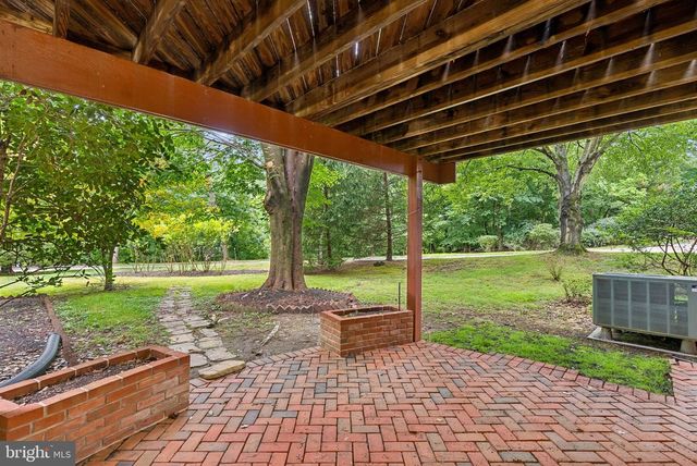 6103 BUCKINGHAM MANOR DR, Baltimore, MD 21210