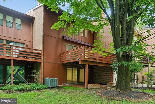 6103 BUCKINGHAM MANOR DR, Baltimore, MD 21210