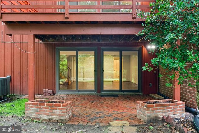 6103 BUCKINGHAM MANOR DR, Baltimore, MD 21210