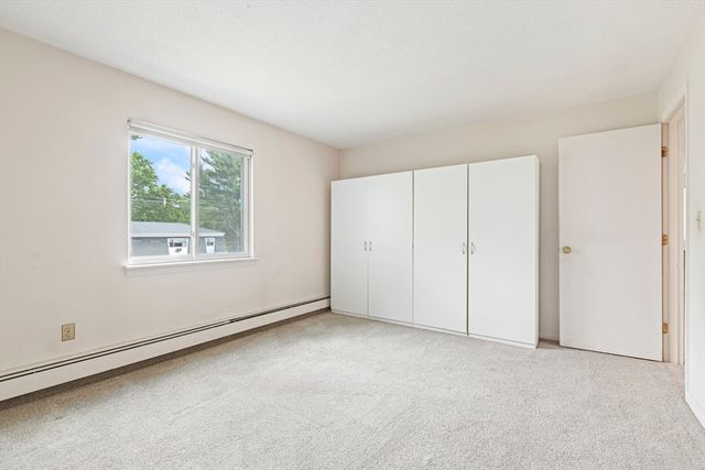 40 Will Dr 48, Canton, MA 02021