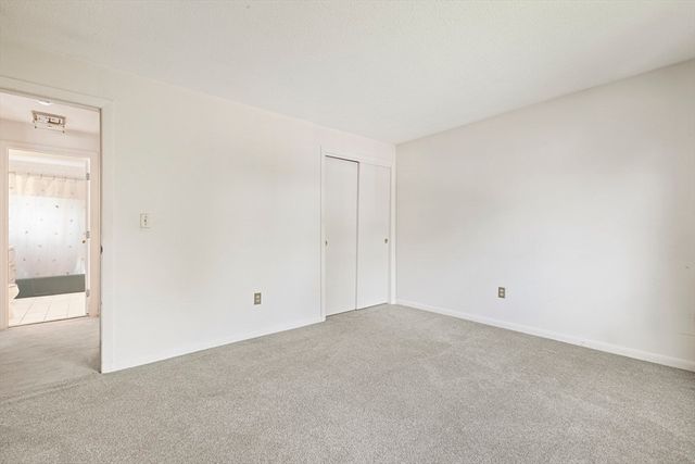 40 Will Dr 48, Canton, MA 02021