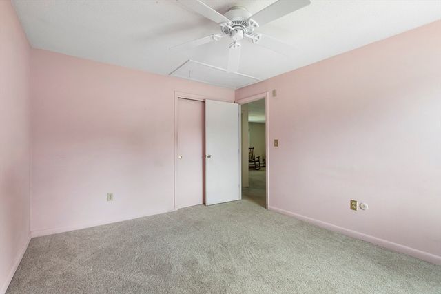 40 Will Dr 48, Canton, MA 02021