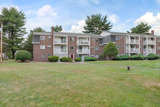 40 Will Dr 48, Canton, MA 02021