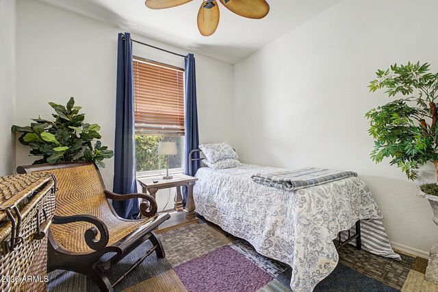 2740 W APOLLO Road, Phoenix, AZ 85041