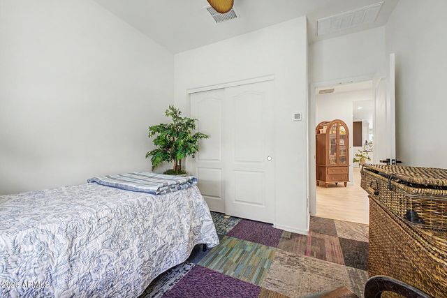 2740 W APOLLO Road, Phoenix, AZ 85041