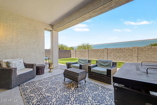 2740 W APOLLO Road, Phoenix, AZ 85041