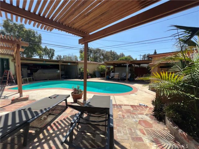 1115 FONTHILL, Torrance, CA 90503