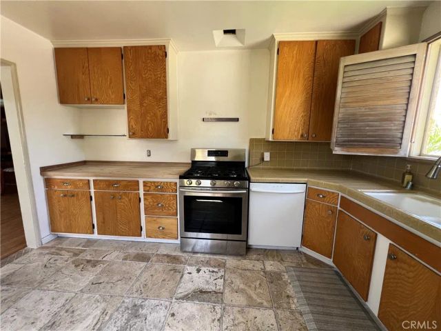 1115 FONTHILL, Torrance, CA 90503