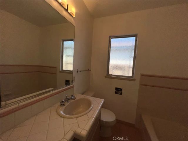1115 FONTHILL, Torrance, CA 90503