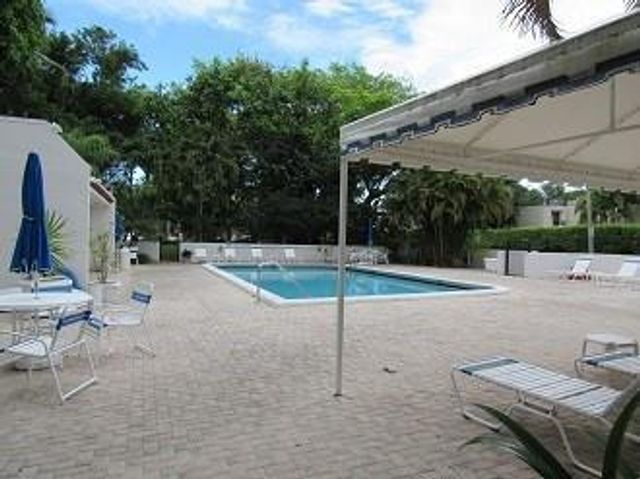 1723 EMBASSY Drive 103, West Palm Beach, FL 33401