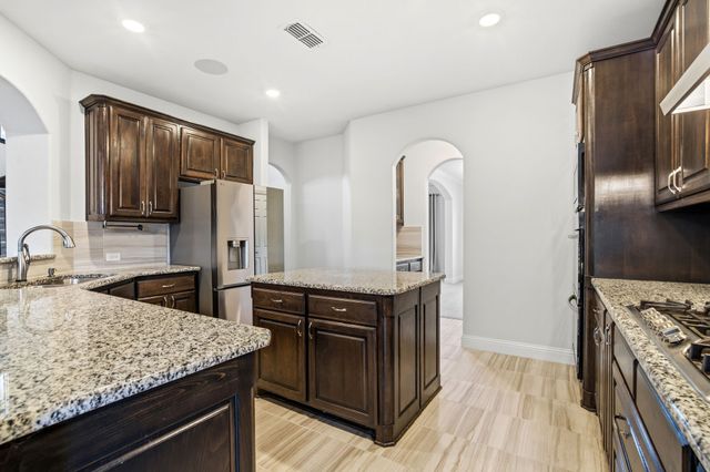 4610 Great Plains Way, Mansfield, TX 76063