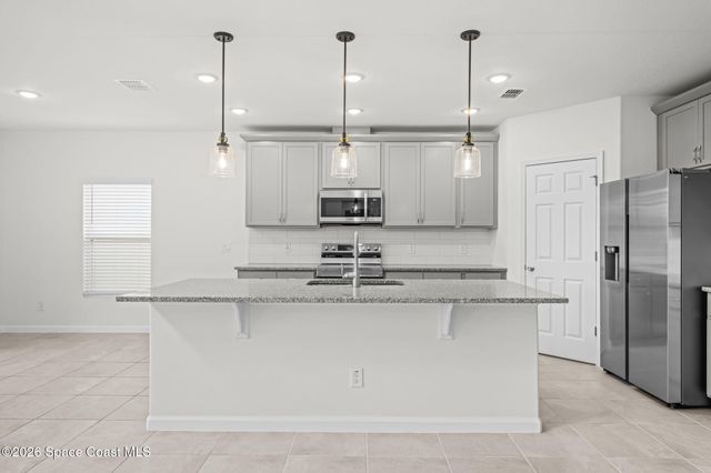 775 Kylar Drive NW, Palm Bay, FL 32907
