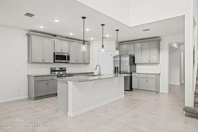 775 Kylar Drive NW, Palm Bay, FL 32907