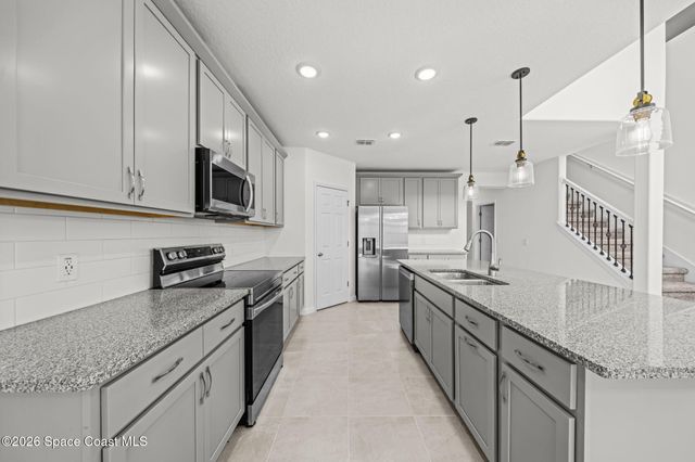 775 Kylar Drive NW, Palm Bay, FL 32907