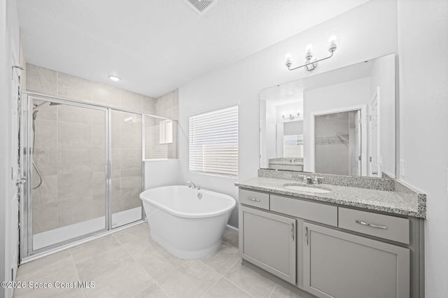 775 Kylar Drive NW, Palm Bay, FL 32907