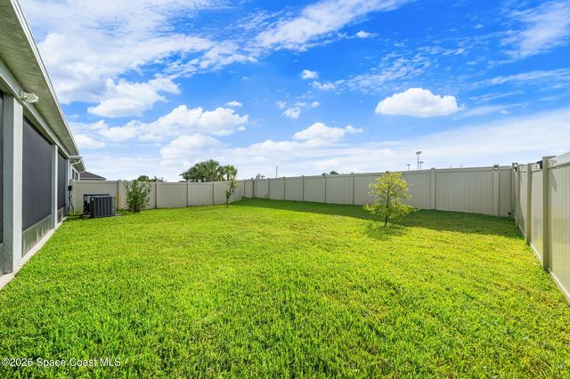 775 Kylar Drive NW, Palm Bay, FL 32907