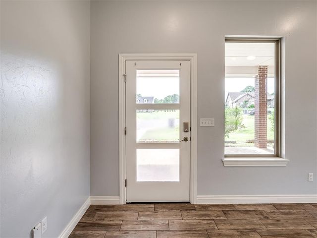10000 Eagle Point, Newalla, OK 74857