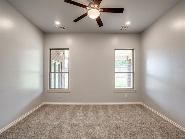 10000 Eagle Point, Newalla, OK 74857