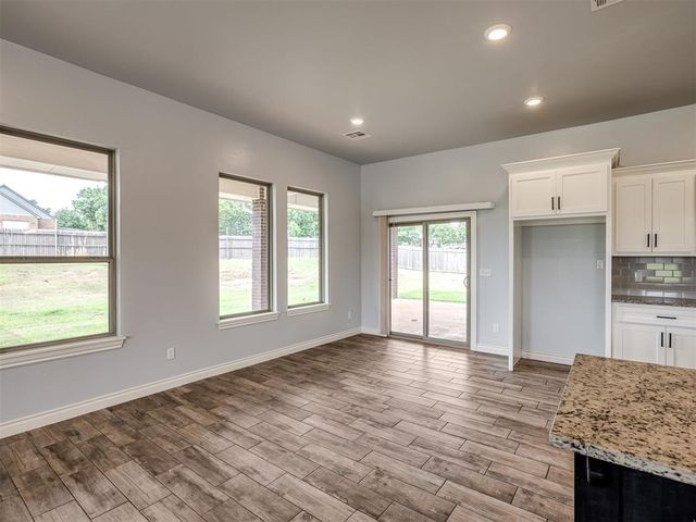 10000 Eagle Point, Newalla, OK 74857