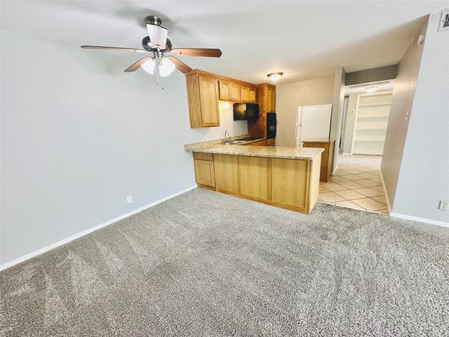 601 W 11th ST 225, Austin, TX 78701