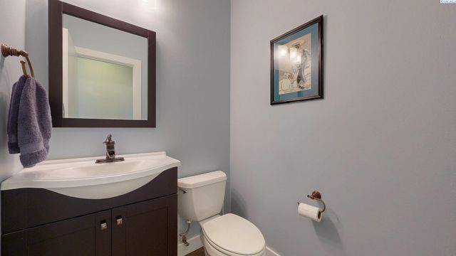 2064 Newhaven Loop, Richland, WA 99352