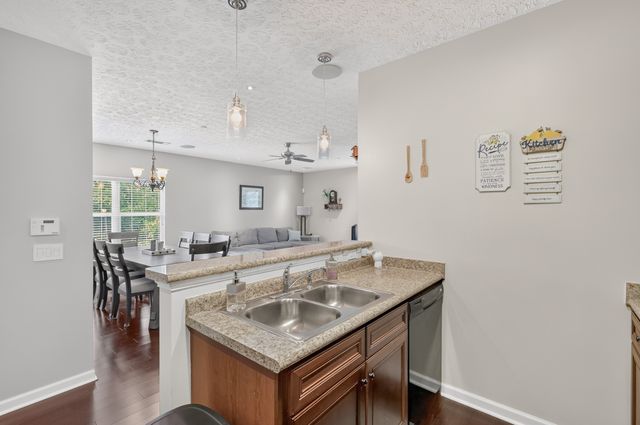 2006 Turning Wheel Ln, Franklin, TN 37067