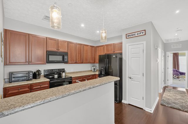 2006 Turning Wheel Ln, Franklin, TN 37067