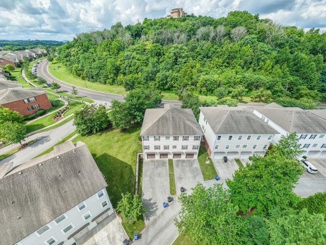 2006 Turning Wheel Ln, Franklin, TN 37067