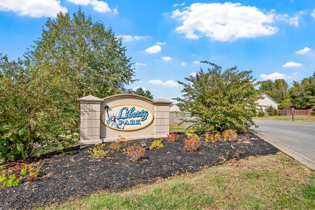 1655 Parkside Dr, Clarksville, TN 37042