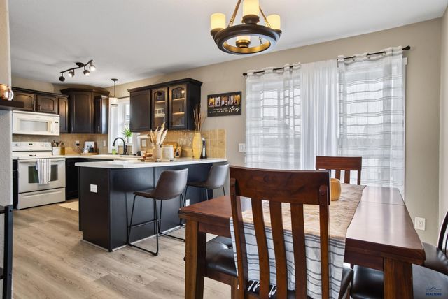 1004 LENNON LANE, Rapid City, SD 57701