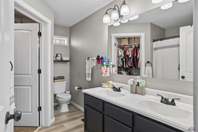 1004 LENNON LANE, Rapid City, SD 57701