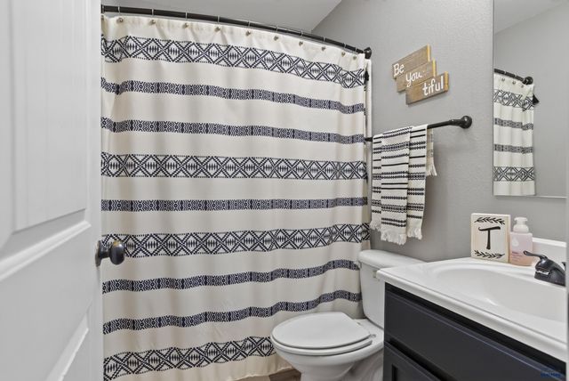 1004 LENNON LANE, Rapid City, SD 57701