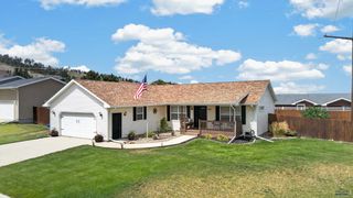1004 LENNON LANE, Rapid City, SD 57701