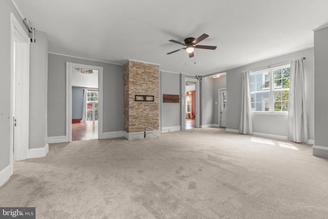9 W CEDAR AVE, Merchantville, NJ 08109
