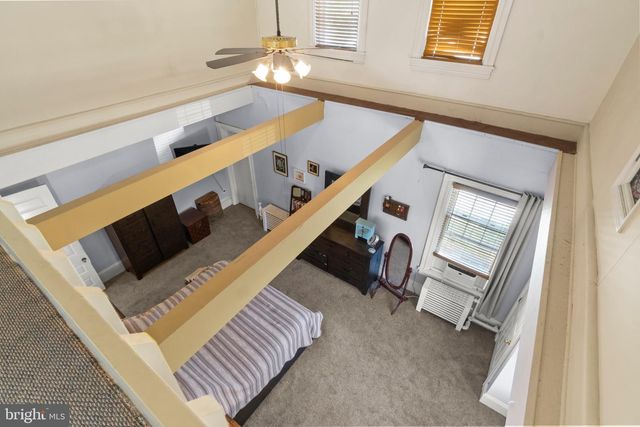 9 W CEDAR AVE, Merchantville, NJ 08109