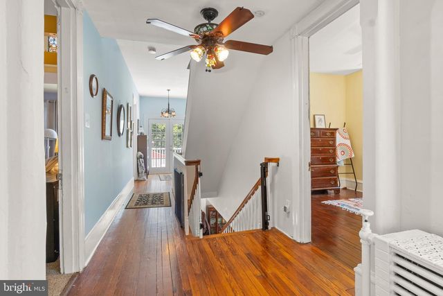 9 W CEDAR AVE, Merchantville, NJ 08109