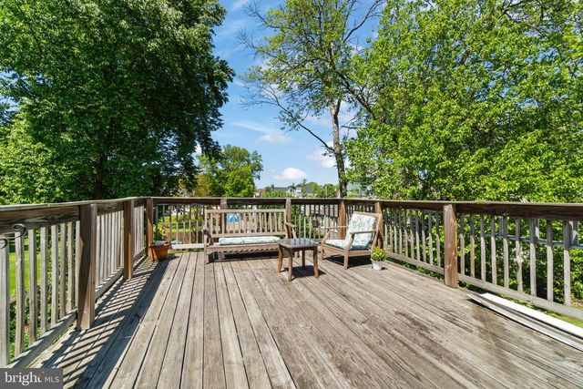 9 W CEDAR AVE, Merchantville, NJ 08109