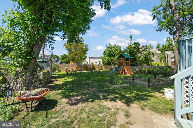 9 W CEDAR AVE, Merchantville, NJ 08109