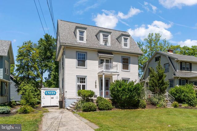 9 W CEDAR AVE, Merchantville, NJ 08109