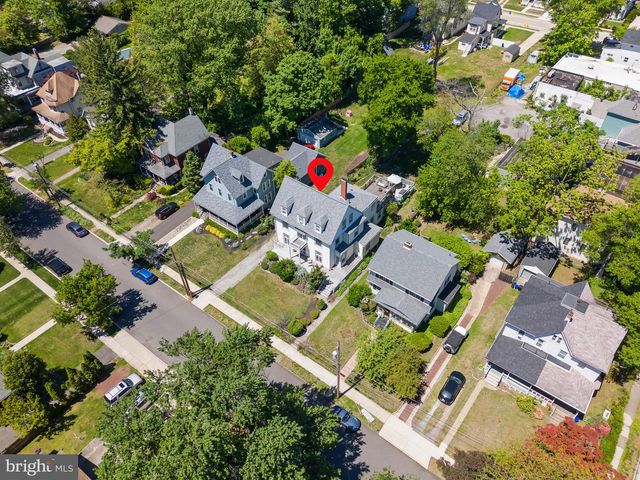 9 W CEDAR AVE, Merchantville, NJ 08109