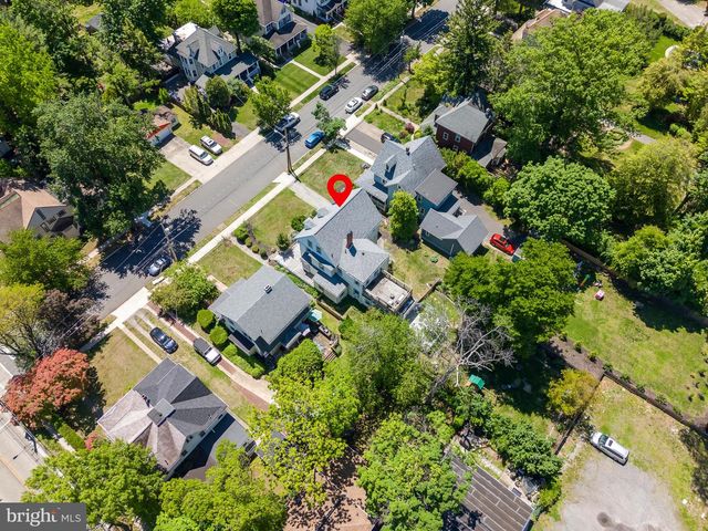 9 W CEDAR AVE, Merchantville, NJ 08109