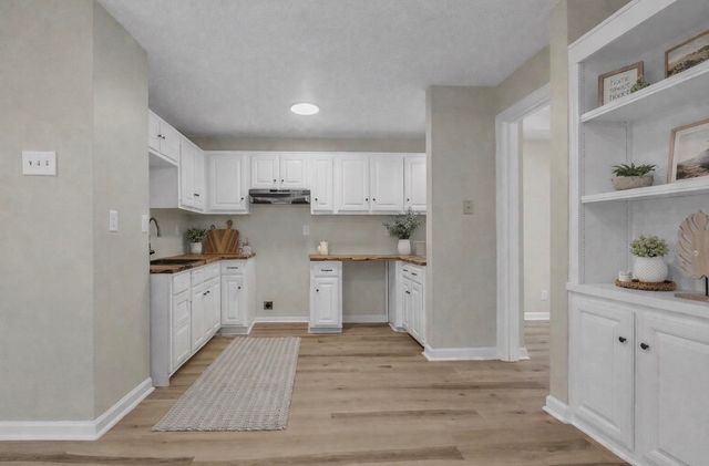 2180 COURT AVE, Memphis, TN 38104