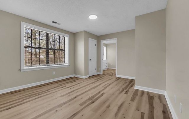 2180 COURT AVE, Memphis, TN 38104