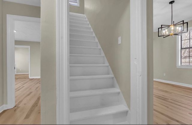 2180 COURT AVE, Memphis, TN 38104