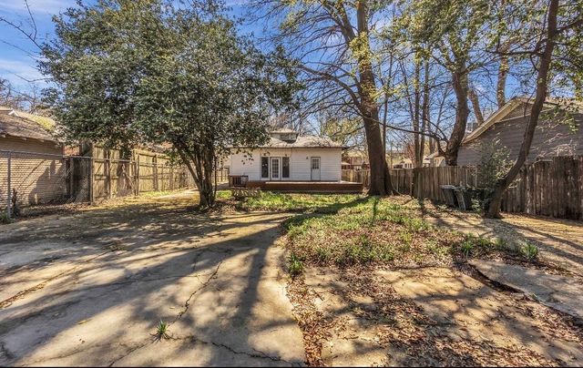 2180 COURT AVE, Memphis, TN 38104