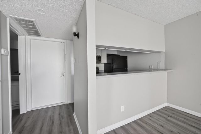 10110 Forum West Drive 406, Houston, TX 77036