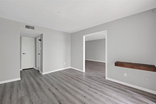 10110 Forum West Drive 406, Houston, TX 77036