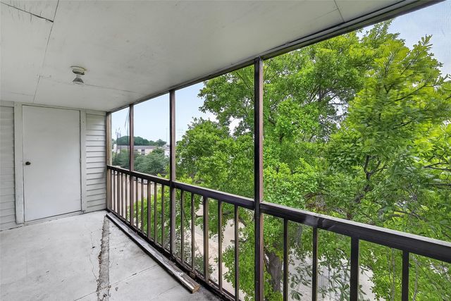 10110 Forum West Drive 406, Houston, TX 77036