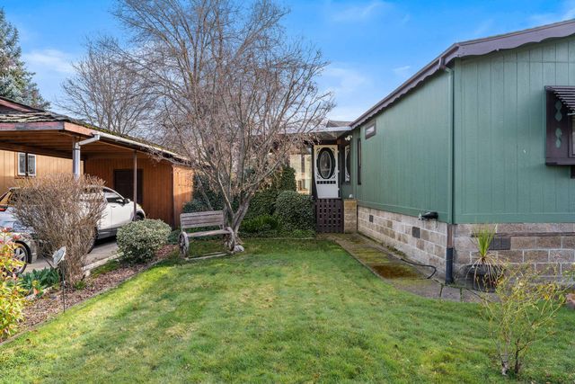 724 Tawn Cheree, Medford, OR 97501