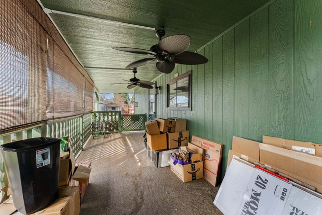 724 Tawn Cheree, Medford, OR 97501